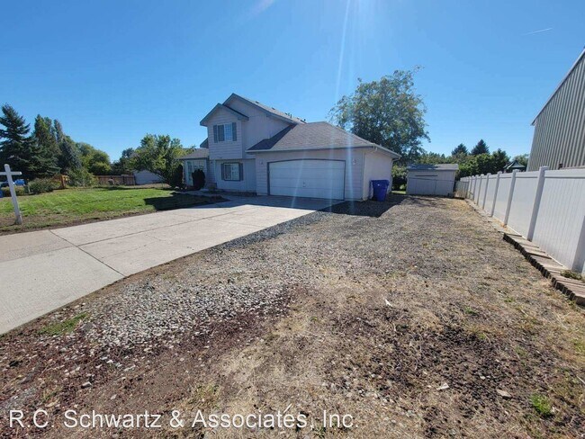 Building Photo - 4 br, 3 bath House - 17711 N Lidgerwood St