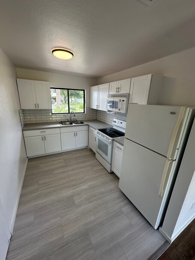 Foto del edificio - 7181 Mesa Ct