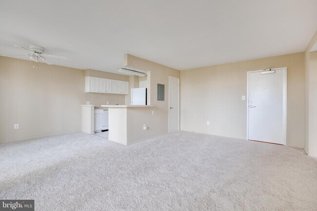 Building Photo - 8 S Van Dorn St
