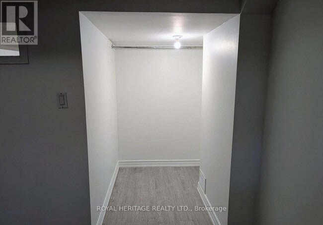 Building Photo - 46 Solace Rd