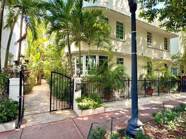 Foto del edificio - 349 Meridian Ave