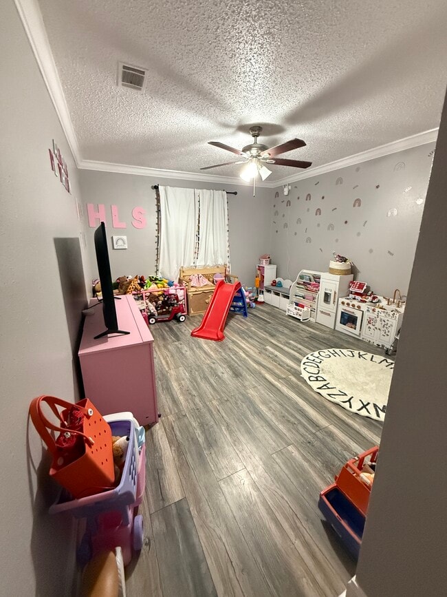 Foto del edificio - 204 Dale Ave