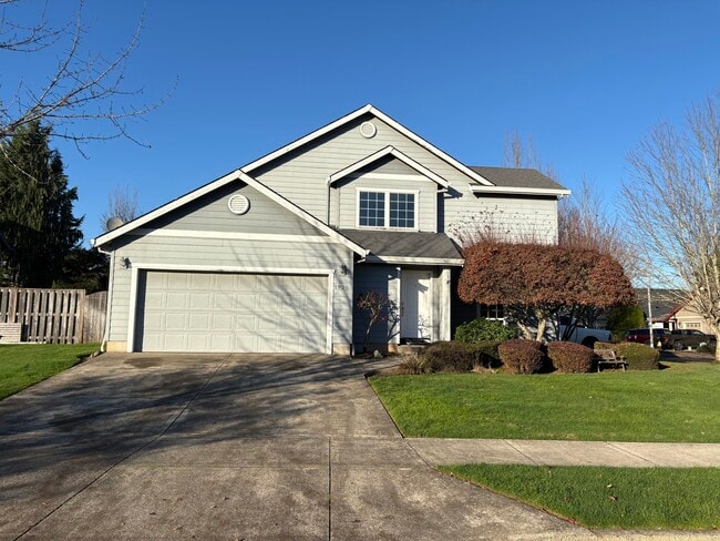 Foto del edificio - 1925 NW Woodland Dr