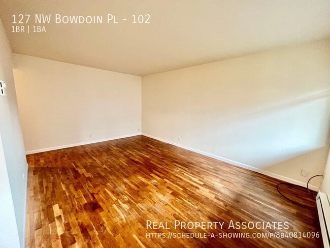 Building Photo - 127 NW Bowdoin Pl