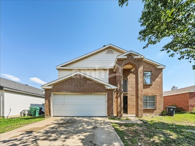 Building Photo - 924 Beechwood Dr