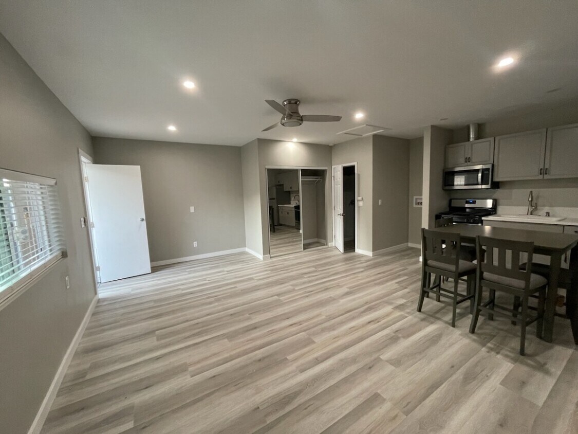 Building Photo - 3654 Whirlaway Ln