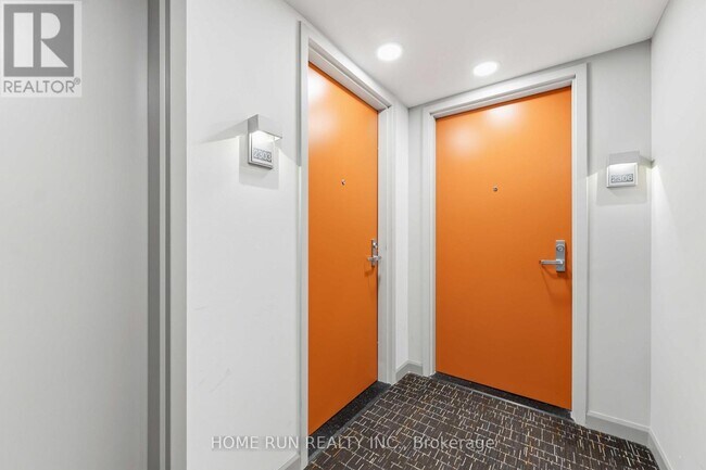 Photo du bâtiment - 105 Champagne Ave S