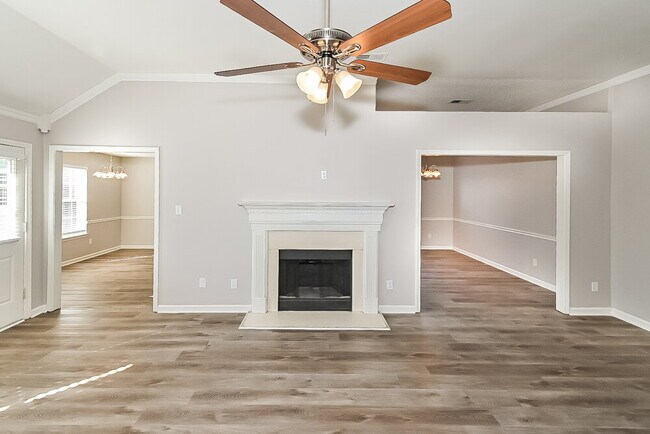 Foto del edificio - 7831 Tankard Dr