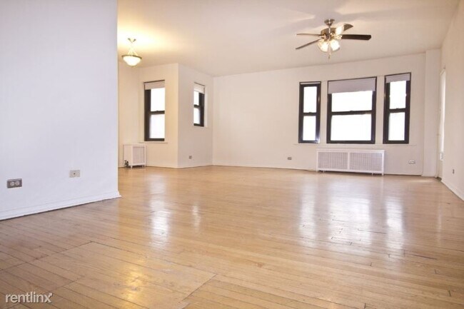 Building Photo - 5411 S Blackstone Ave