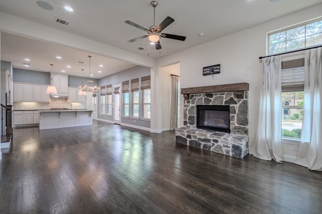 Building Photo - 1117 Ferndale Dr