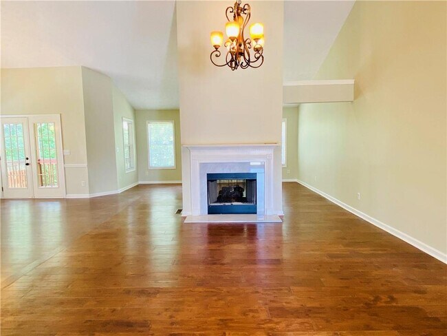 Building Photo - 332 Kirkwell Ives Dr