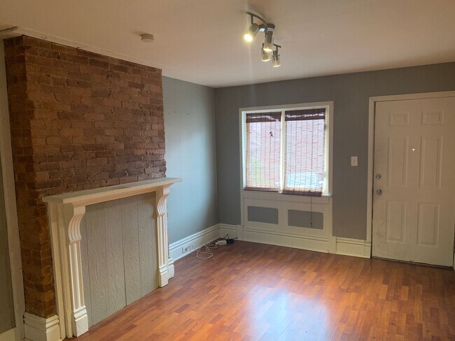 Foto del edificio - 3950-3952 Woolslayer