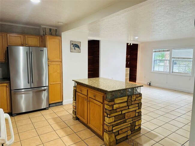 Foto del edificio - 1525 S Shade Ave