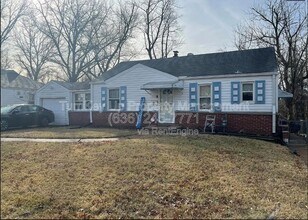 Building Photo - 910 Disco Dr