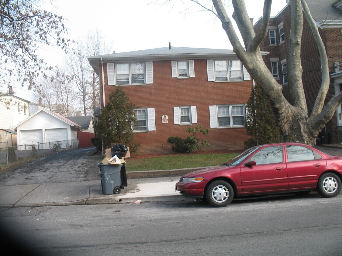 Primary Photo - 61 Prospect Ave