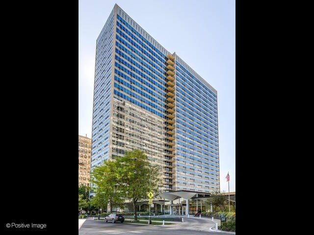 Foto principal - 3550 N Lake Shore Dr