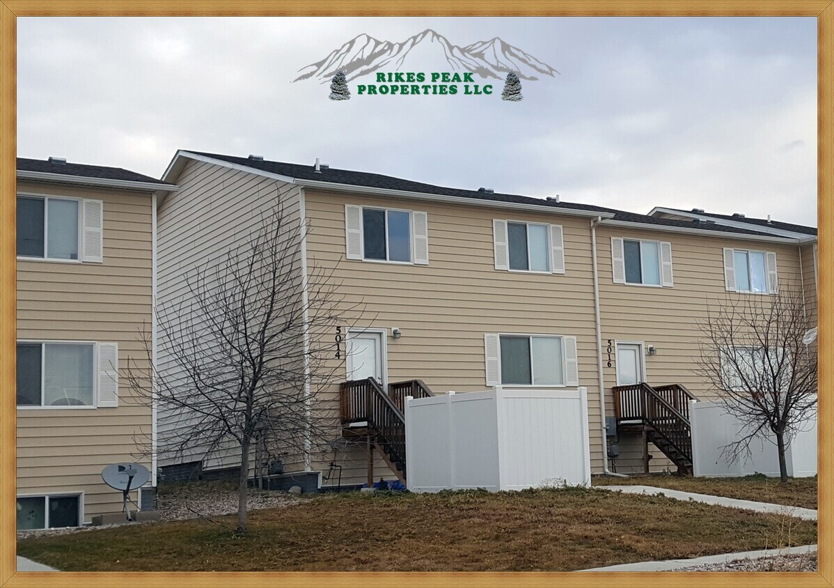 5014 Rock Springs St, Cheyenne, WY 82001 Townhome Rentals in Cheyenne