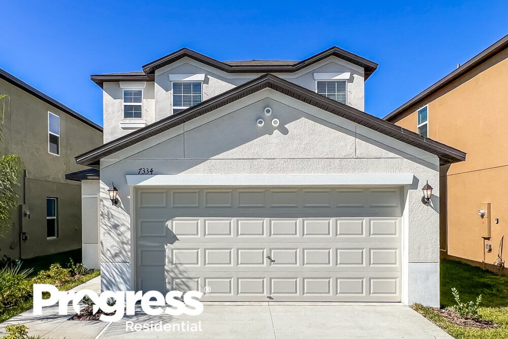 7334 Spring Snowflake Ave, Palm RiverClair Mel, FL 33619 House