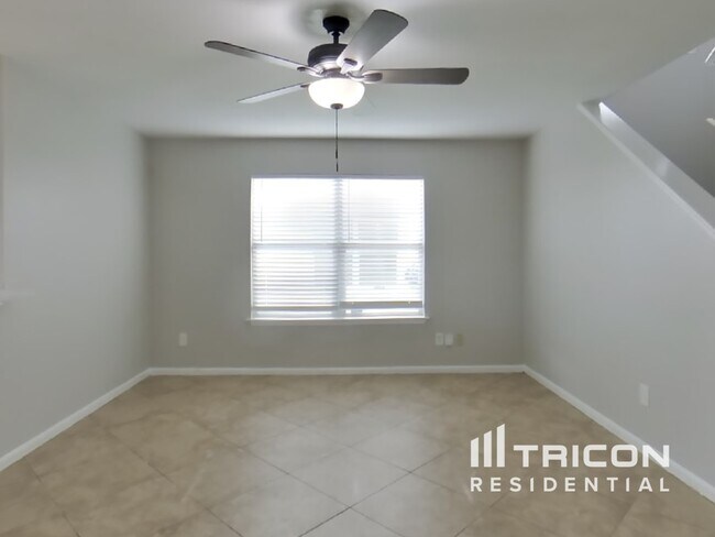 Foto del edificio - 8627 Heathglen Ln