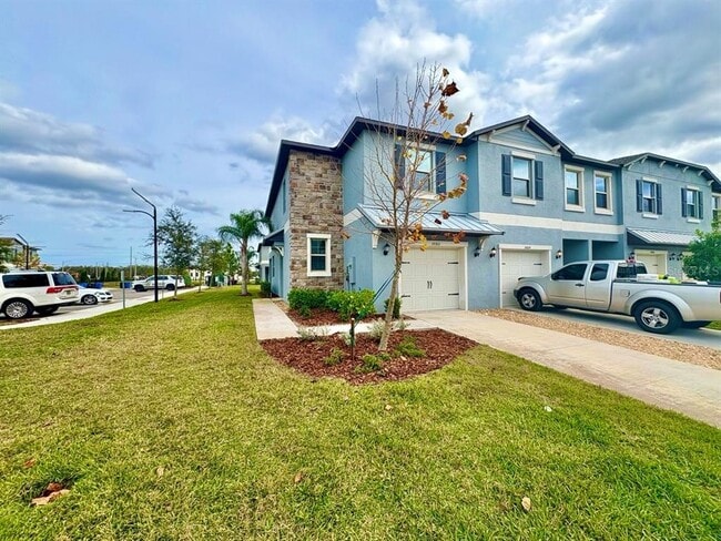 Foto del edificio - 14302 Editors Note St