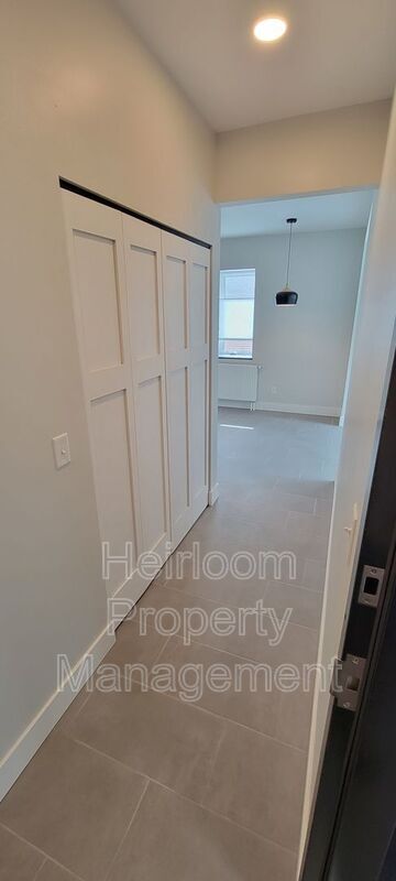 Foto del edificio - 515 N Lake Ave