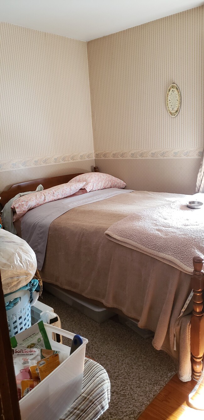 Vista parcial del dormitorio. - 75 Court St