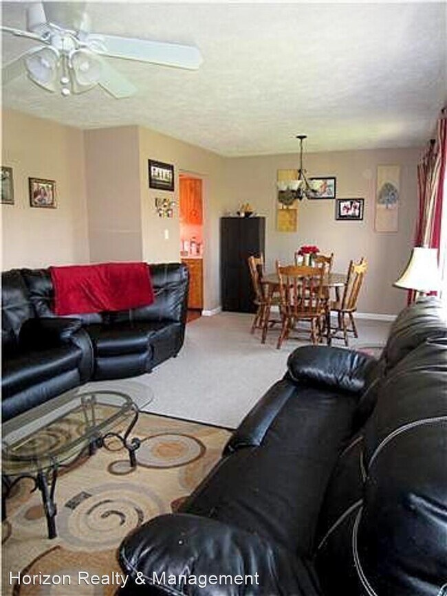 Foto del edificio - 3 br, 1.5 bath House - 118 Grant Ave