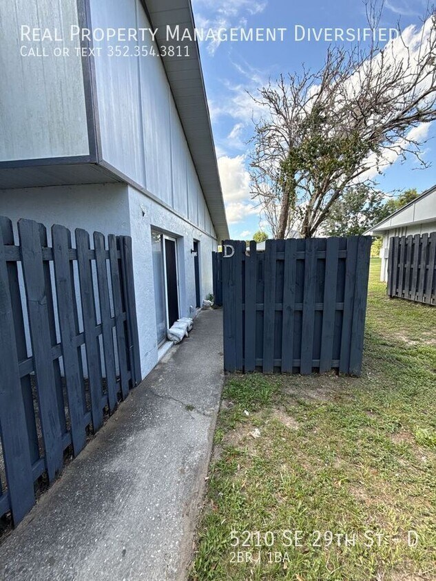 Foto principal - 5210 SE 29th St