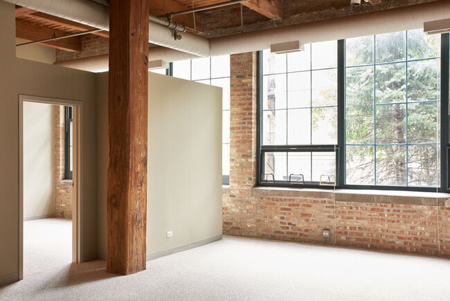 Building Photo - River West Lofts