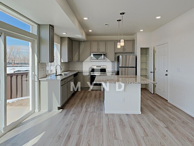 Building Photo - 21806 E 44th Dr