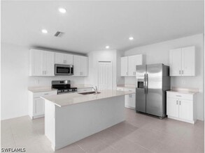 Building Photo - 17289 Cantu Ct