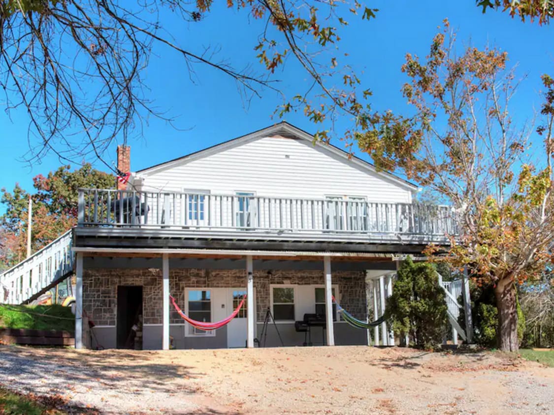 Photo - 730 Hightop Rd