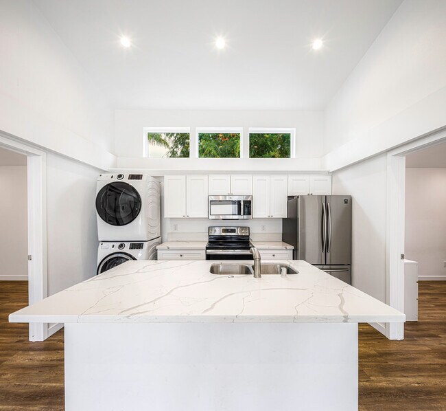 Foto del edificio - 422 N Batavia St