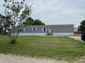 Building Photo - 502 Burris Rd