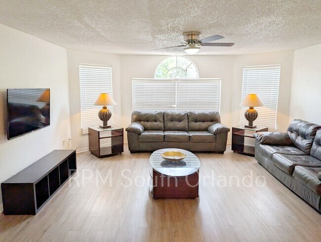Foto del edificio - 3 Bed, 2 Bath Fully Furnished Condo Kissimmee