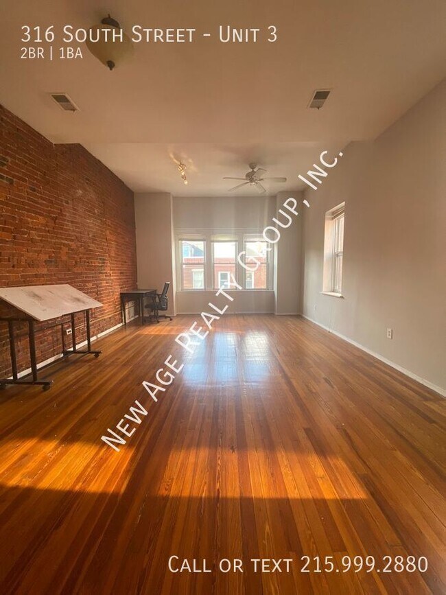 Foto del edificio - Spacious apartment located in Queen Village!