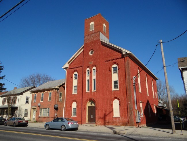Foto del edificio - 236 N Baltimore Ave
