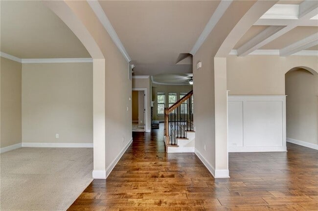 Foto del edificio - 2930 Blake Towers Ln