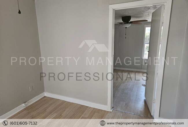 Foto del edificio - Cute on Combs