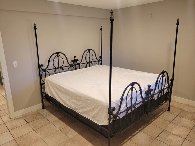 Bedroom #2 - 16061 W 56th Plz Apartments