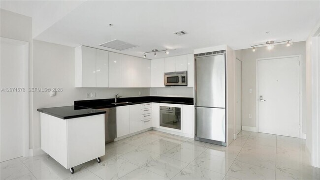 Foto del edificio - 92 SW 3rd St