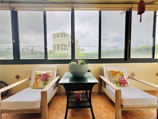 Foto del edificio - 10044 S Ocean Dr