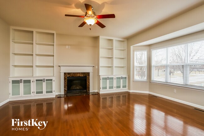 Foto del edificio - 700 Victorywynd Ct