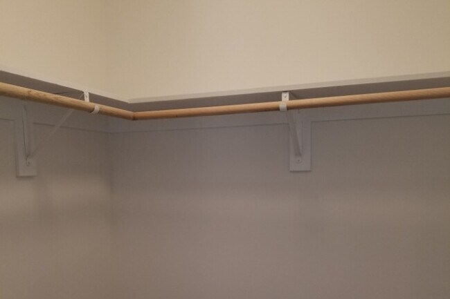 Walk-in Closet - 9 Main Rd
