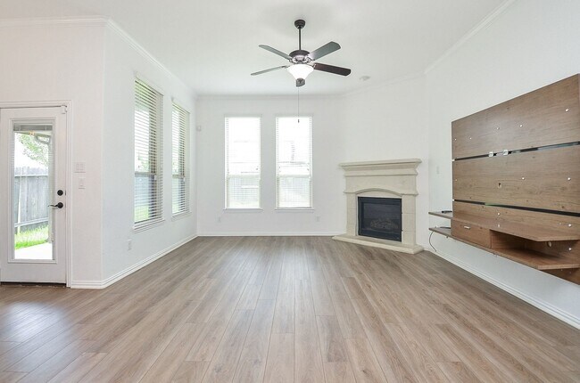 Foto del edificio - 14806 Raleigh's Meadow Ct