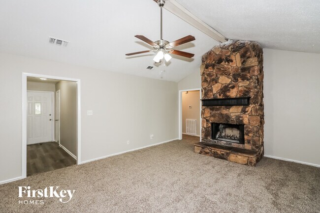 Foto del edificio - 9230 Carlow Ln