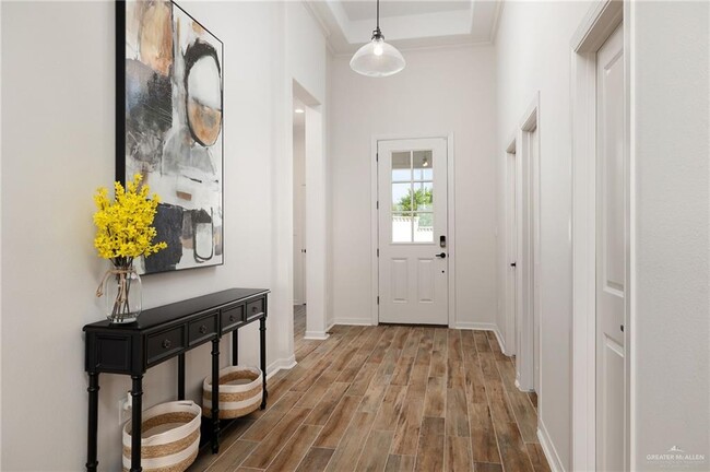 Foto del edificio - 33 E Silos Ave