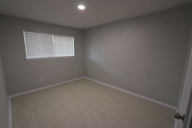 Building Photo - Greenline Apartments