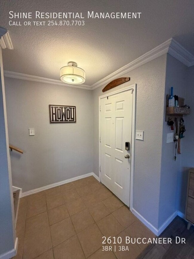 Building Photo - 2610 Buccaneer Dr