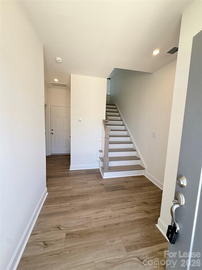 Foto del edificio - 3212 Drift St